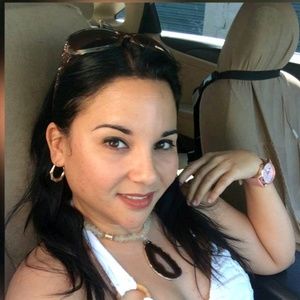 Meet your Posher, Yaritza